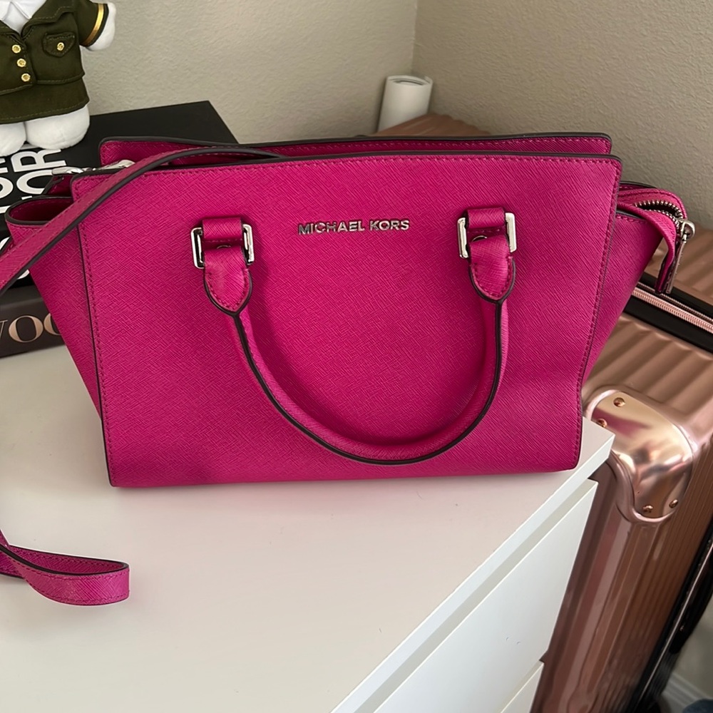 Michael Kors Selma bag pink / fushia